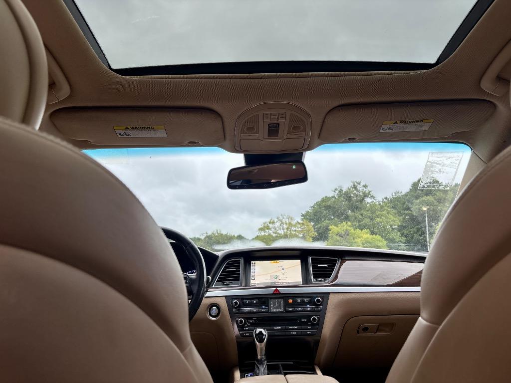 2016 Hyundai Genesis Base - Photo 12