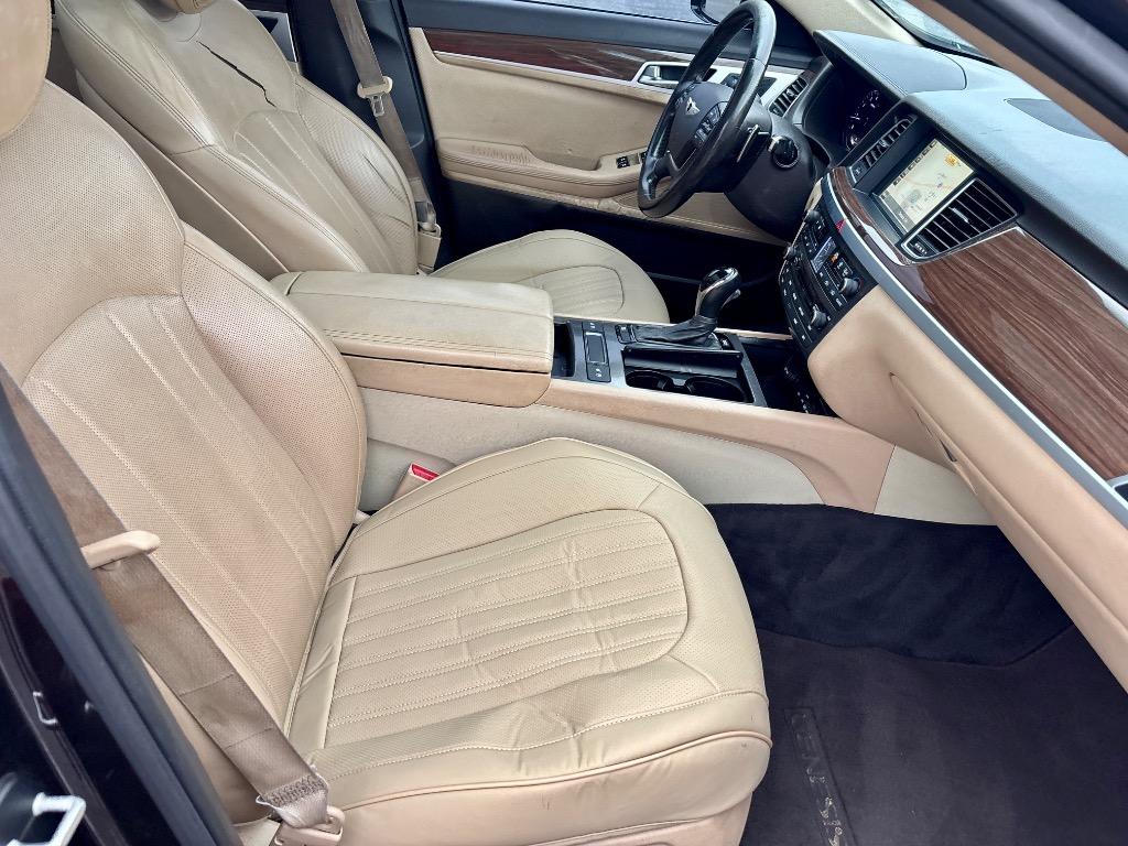 2016 Hyundai Genesis Base - Photo 15